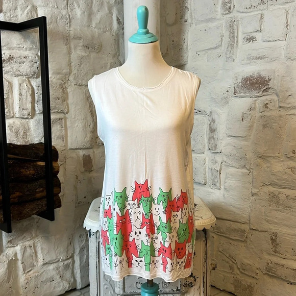Freeloader | Playful Cat Print Tank Top - Picture 1 of 6